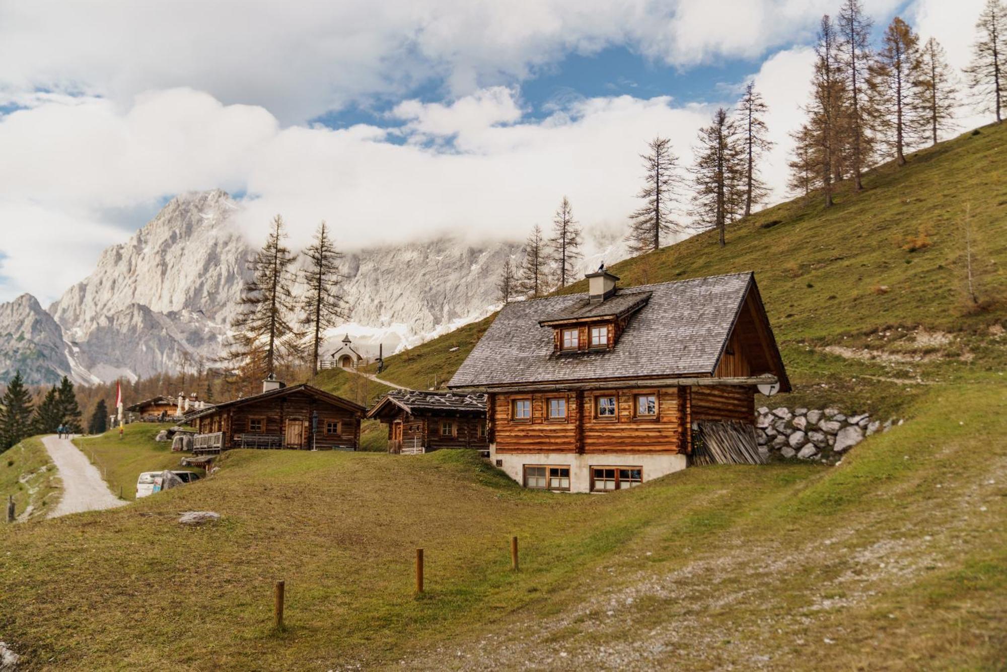 Brandhof - Chalet Am Berg Ramsau am Dachstein Exterior foto